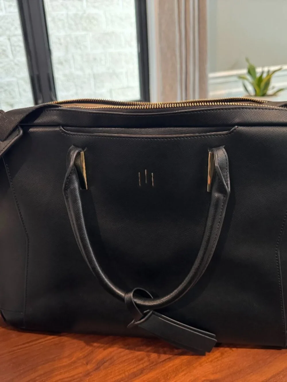 La Mansio Black Saffiano Leather Convertible Bag